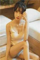 妻子嫌弃我,离婚后我穿上大佬马甲